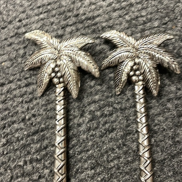 Godinger Palm Tree Large Salad Serving Set Silver Dinnerware Serving Tongs - Picture 5 of 6